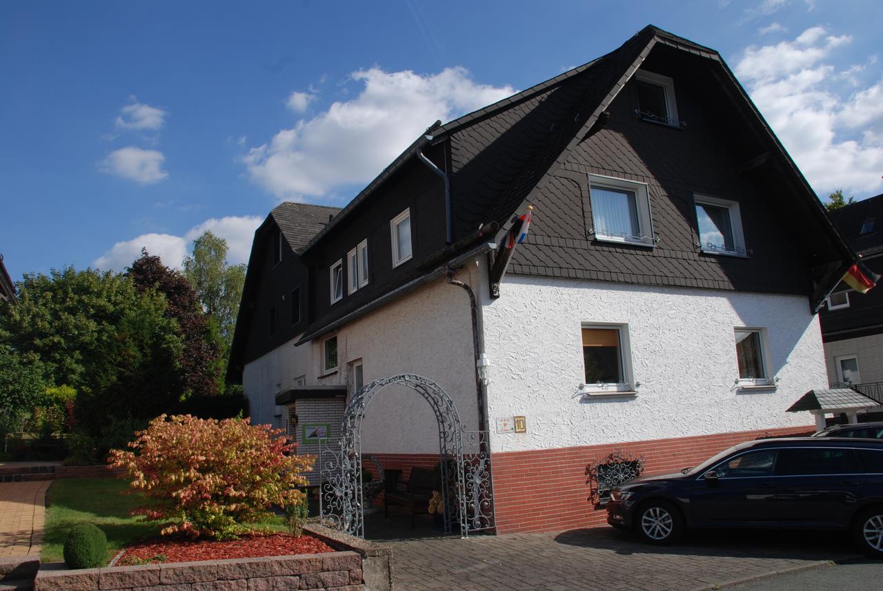 Pension Robin Hood Hotel Willingen  Exterior foto